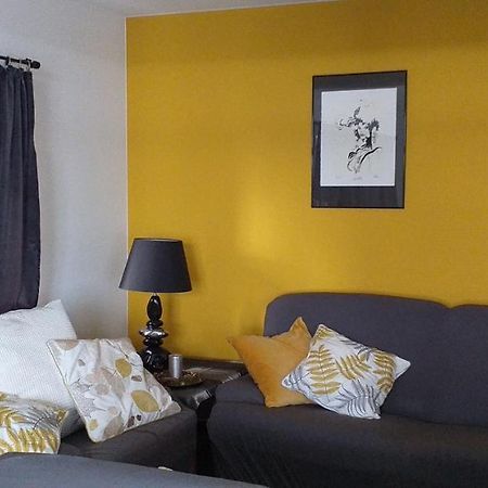 Chez Chantal - Appartement Privatif Yvoir 外观 照片