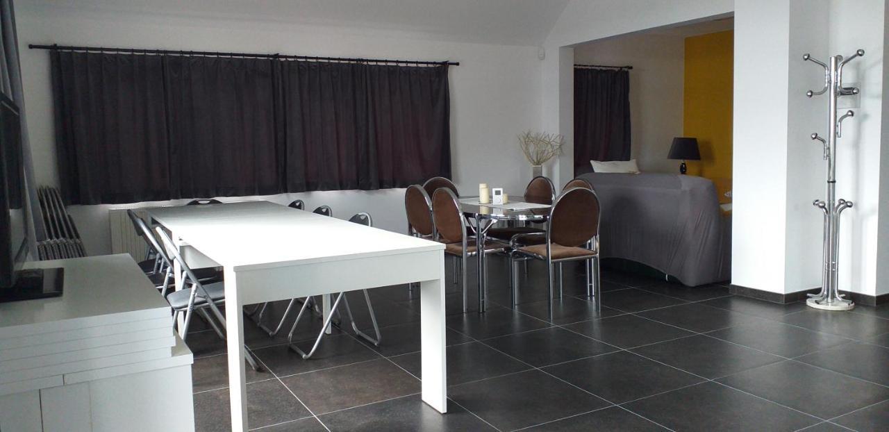 Chez Chantal - Appartement Privatif Yvoir 外观 照片